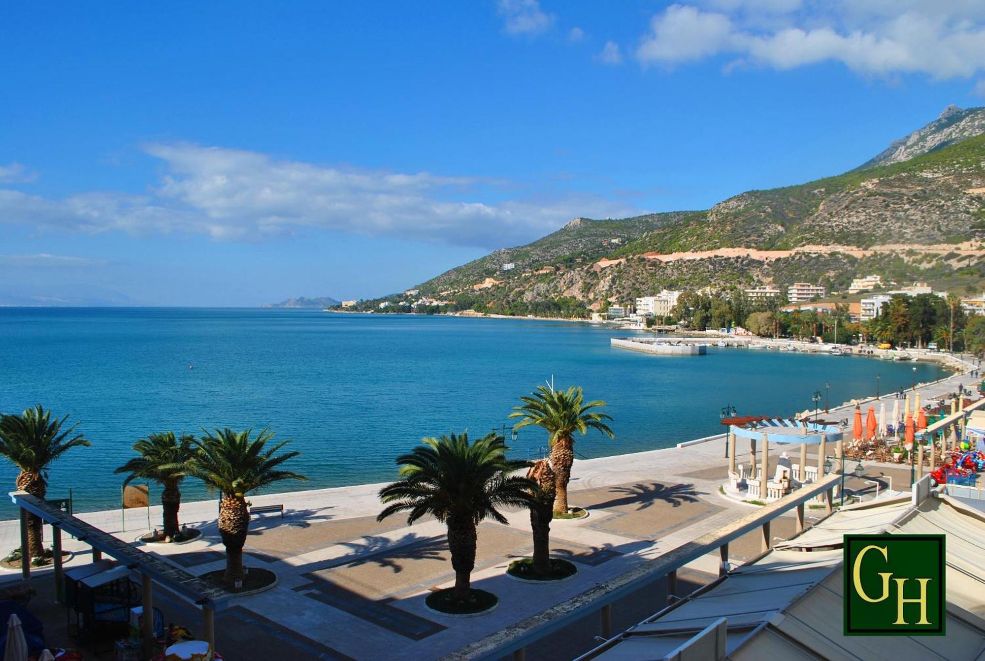 Grand Hotel Loutraki Exteriör bild